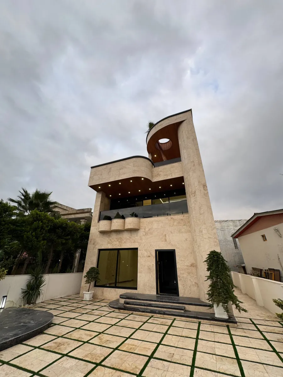 ویلا با طراحی خاص در سعادت آباد